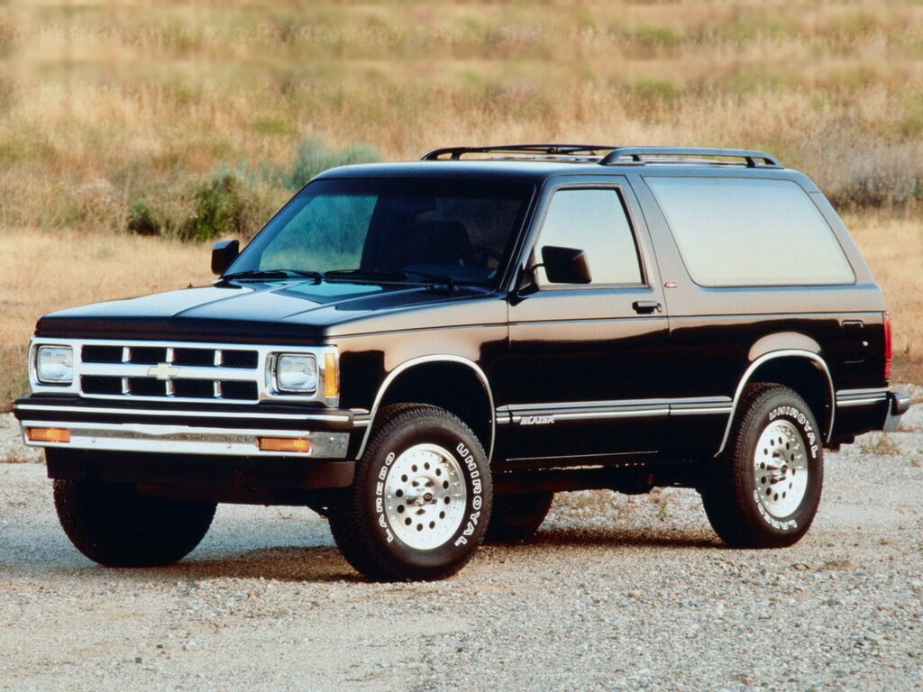 Chevrolet Blazer S-10 (CS10516, CT10516) 1 поколение, рестайлинг, джип/suv 3 дв. (03.1990 - 03.1994)